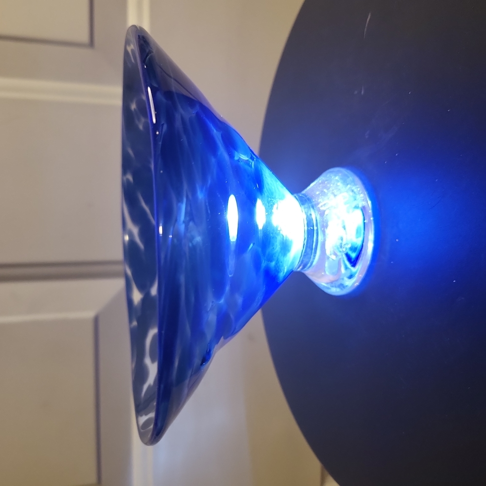 Signed Art Glass Spotted Blue Dish - Picture 4 of 9